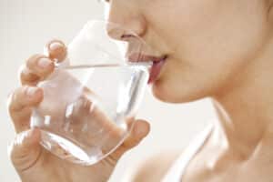 To help prevent kidney stones, drink more water.